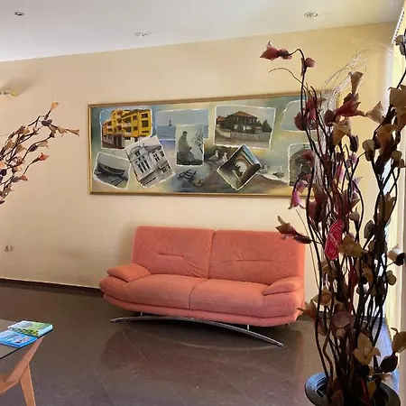 семеен апарт