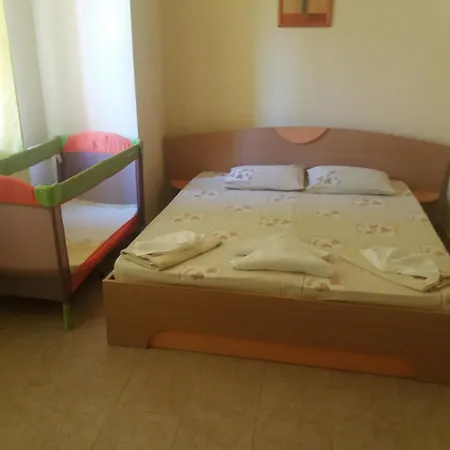 فندق Hotel Apart بوموري