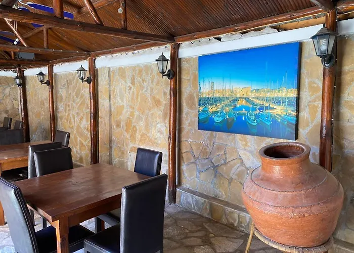 семеен апарт Поморие